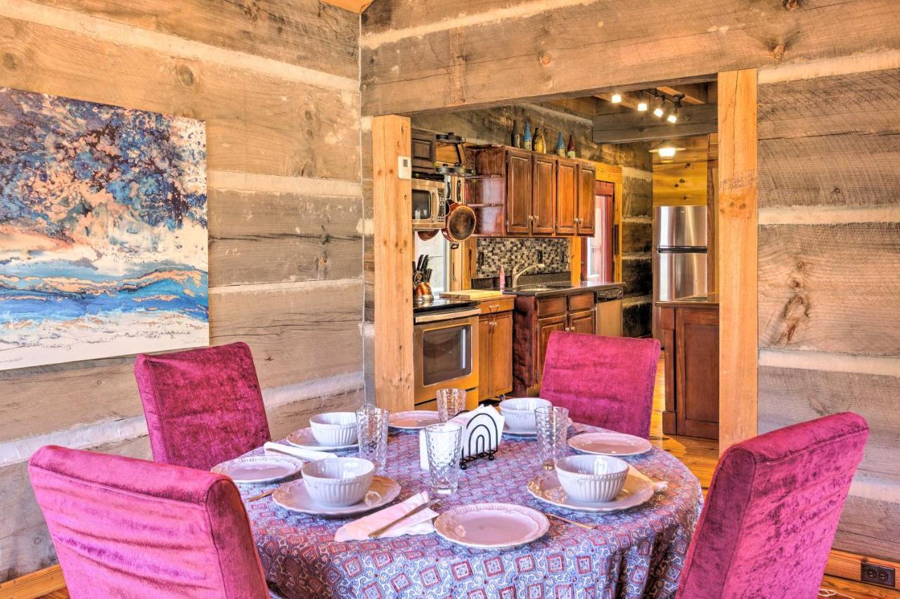 Вилла The Cabin At Marys Place With Deck And Mtn Views! Мегги-Вэлли Экстерьер фото